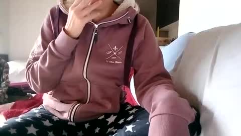 lauriehotxxx online show from December 9, 2024, 3:33 pm