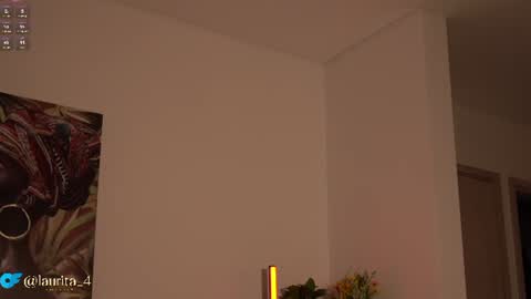 Snapshot of laurita_4 chatting on August 6, 2026, 1:24 pm laurita_4 online show from August 6, 2026, 1:24 pm