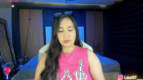 Lau Roberts online show from October 16, 2025, 3:40 am