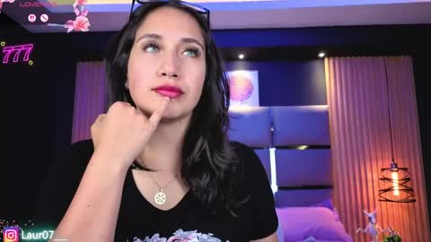 Lau Roberts online show from April 20, 2026, 3:53 am