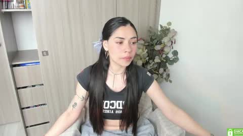 Lauryn online show from May 23, 2026, 6:56 pm