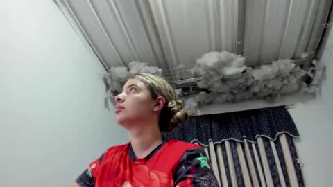 Lauu G online show from March 13, 2026, 10:33 am