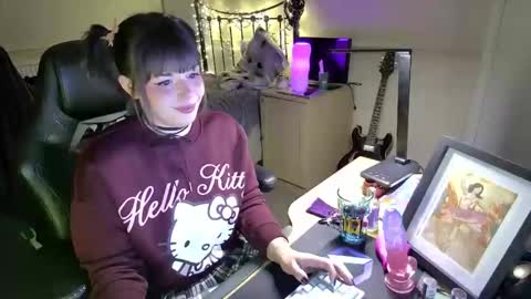 Lavenderrzz online show from January 14, 2026, 2:01 pm