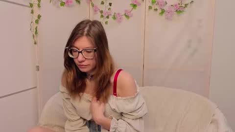 Gloria online show from December 5, 2025, 6:33 am