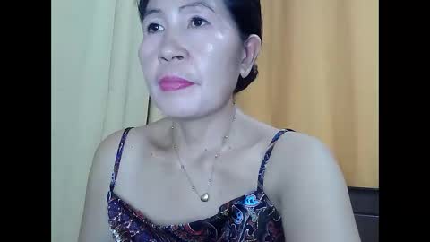 lavine1983 online show from September 15, 2025, 3:50 am