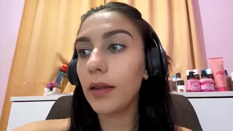 Rosie online show from March 7, 2026, 1:35 am