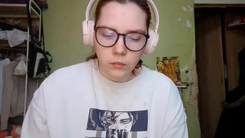 Adeline online show from March 5, 2026, 6:20 am