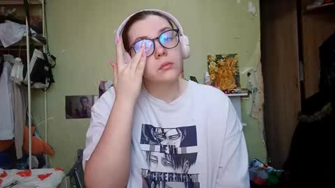 Adeline online show from March 6, 2026, 6:54 am