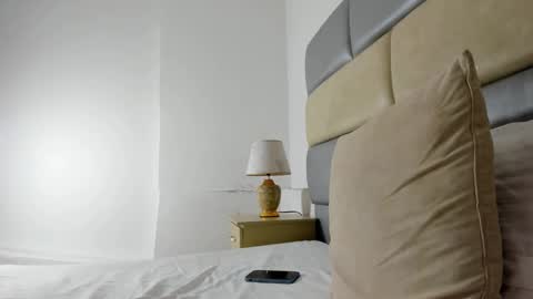 ZAmbrano online show from January 27, 2025, 12:37 pm