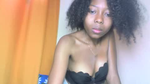 layannek online show from September 22, 2025, 6:26 am