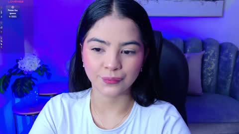 Layla Breezee online show from May 16, 2026, 9:06 am