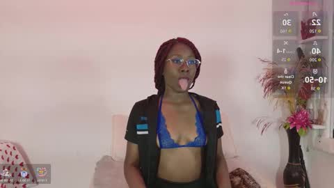 layla online show from February 28, 2026, 12:17 pm