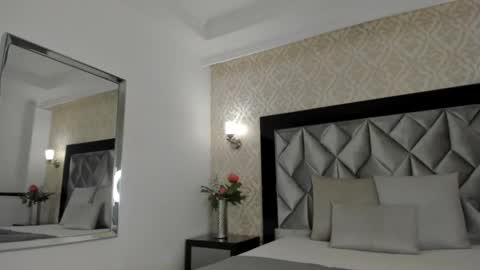 Snapshot of layla_mackenzie01 chatting on September 19, 2025, 2:57 am Layla Mackenzie online show from September 19, 2025, 2:57 am