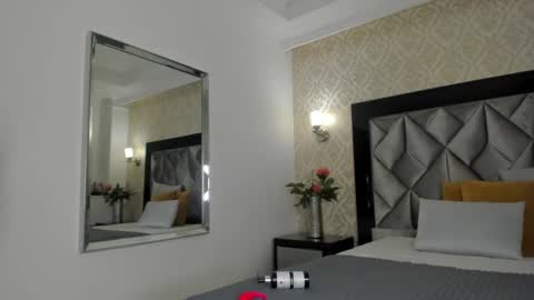 Snapshot of layla_mackenzie01 chatting on October 6, 2025, 2:53 am Layla Mackenzie online show from October 6, 2025, 2:53 am