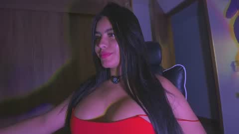 Snapshot of layla_nicols chatting on July 4, 2026, 2:51 am Layla online show from July 4, 2026, 2:51 am