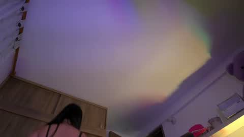 Snapshot of layla_nicols chatting on July 23, 2026, 5:05 am Layla online show from July 23, 2026, 5:05 am