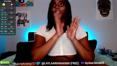 Snapshot of laylaariana69 chatting on July 2, 2026, 3:23 am LaylaAriana online show from July 2, 2026, 3:23 am