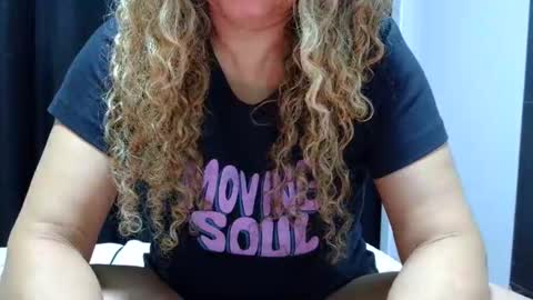 kelly online show from October 11, 2025, 5:17 am