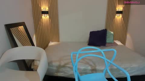 LaylaEmber online show from March 1, 2026, 11:45 am