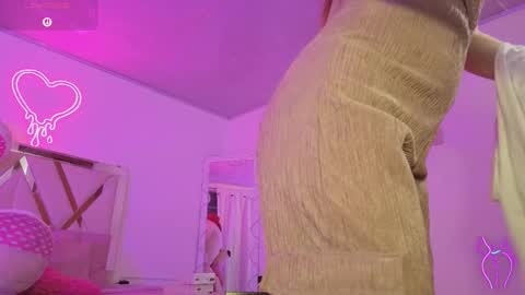 laylafoxy_tay online show from September 27, 2025, 3:44 am