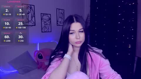 laylagreat online show from October 8, 2025, 4:26 pm