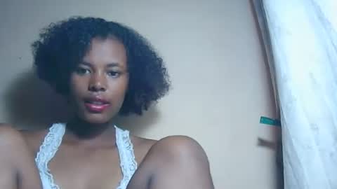 Snapshot of laylah517 chatting on November 15, 2025, 2:53 am laylah517 online show from November 15, 2025, 2:53 am