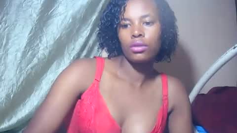 Snapshot of laylah517 chatting on November 26, 2025, 2:12 am laylah517 online show from November 26, 2025, 2:12 am