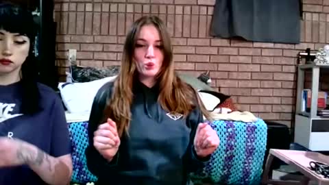 Layla Kills online show from December 20, 2024, 8:17 am