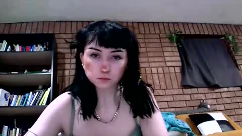 Layla Kills online show from February 11, 2025, 6:08 am