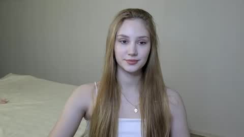 LaylaPretty001 online show from January 13, 2025, 5:33 am