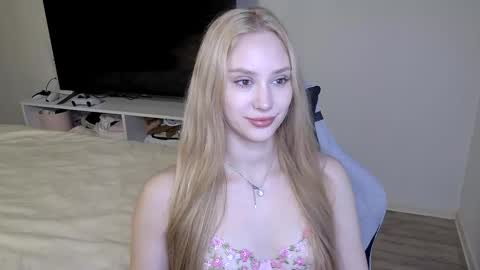 LaylaPretty001 online show from March 17, 2026, 5:22 am