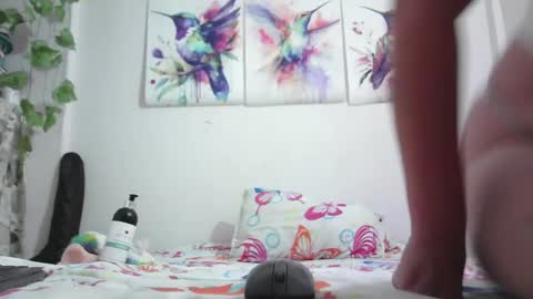 Snapshot of laylashani chatting on December 6, 2024, 11:25 pm laylashani online show from December 6, 2024, 11:25 pm