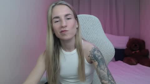 laymablast online show from April 19, 2026, 6:13 am