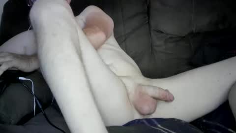 Snapshot of laytonbonner chatting on September 16, 2025, 4:13 am laytonbonner online show from September 16, 2025, 4:13 am