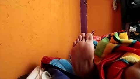 lazyebone online show from November 3, 2025, 6:53 pm