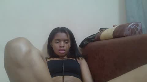 lea96546 online show from October 20, 2025, 4:24 am