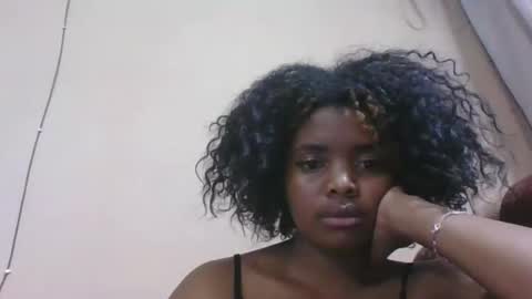 lea96546 online show from November 28, 2025, 5:37 pm