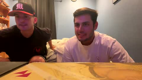 Snapshot of leaderzac chatting on June 20, 2026, 12:03 am leaderzac online show from June 20, 2026, 12:03 am