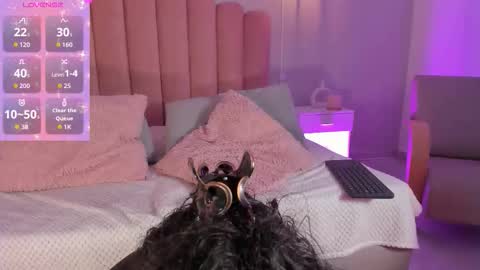 Leah online show from December 5, 2025, 2:36 pm