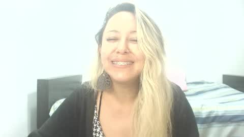 Snapshot of leah_susman chatting on October 24, 2025, 1:57 am leah_susman online show from October 24, 2025, 1:57 am