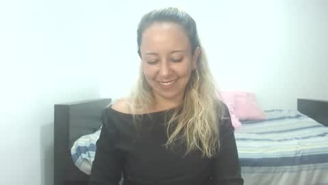 Snapshot of leah_susman chatting on October 28, 2025, 3:43 am leah_susman online show from October 28, 2025, 3:43 am