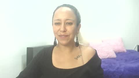Snapshot of leah_susman chatting on November 23, 2025, 2:00 am leah_susman online show from November 23, 2025, 2:00 am