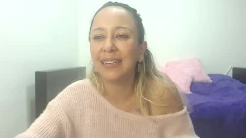 Snapshot of leah_susman chatting on December 5, 2025, 1:58 am leah_susman online show from December 5, 2025, 1:58 am