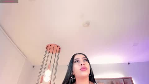 leahlombardi_ online show from January 7, 2026, 3:09 am