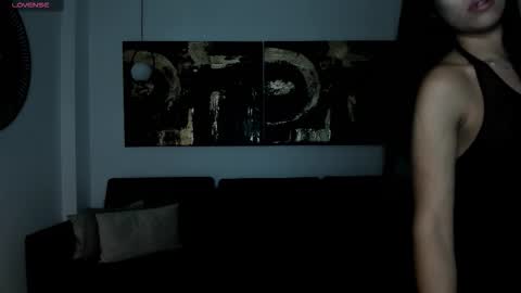 leahnovac online show from November 22, 2025, 10:58 am