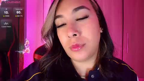 Snapshot of leahtemptation chatting on June 29, 2026, 7:25 am leah online show from June 29, 2026, 7:25 am