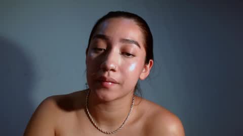 leanaalhub online show from January 5, 2025, 7:49 am