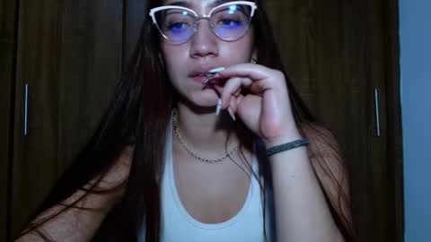 leanaalhub online show from February 20, 2025, 4:28 am