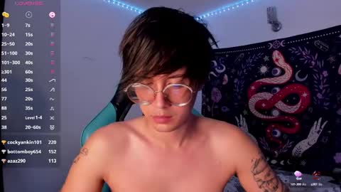 leaneseb online show from February 27, 2025, 1:28 pm