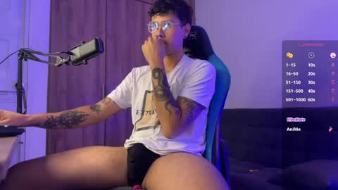 Snapshot of leaneseb chatting on April 26, 2026, 2:26 pm leaneseb online show from April 26, 2026, 2:26 pm